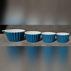 Sweet Shop Blue Stacking Measuring Cups